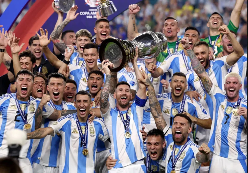 Argentina trở thành đội tuyển giàu thành tích nhất Copa America với 16 chức vô địch